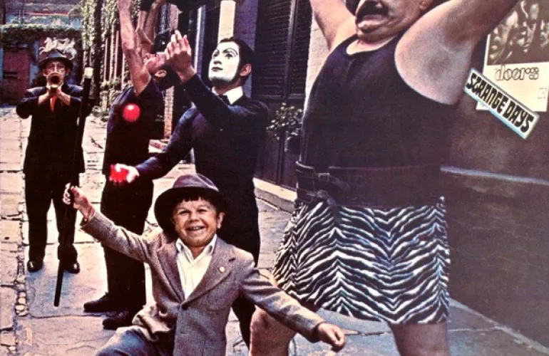 Πέρασαν 54 χρόνια - Strange Days - The Doors