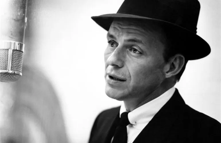 Strangers In The Night-Frank Sinatra, η ιστορία του 