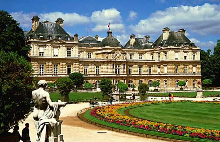 Le Jardin De Luxembourg-Joe Dassin