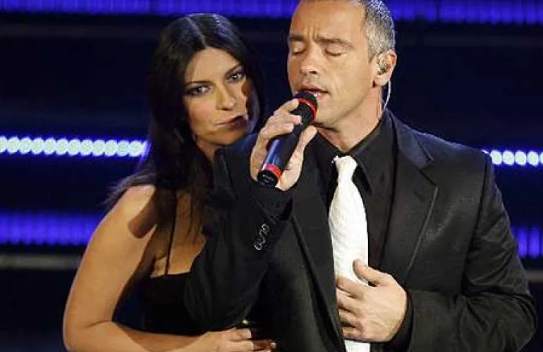 Eros Ramazzotti (έγινε 58 ετών) & Laura Pausini στο Σαν Ρέμο