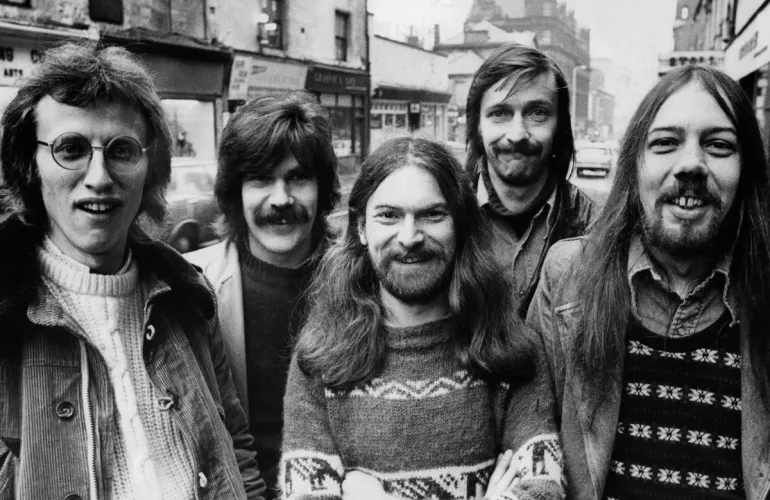 Lady Eleanor-Lindisfarne, ήχος & εικόνα