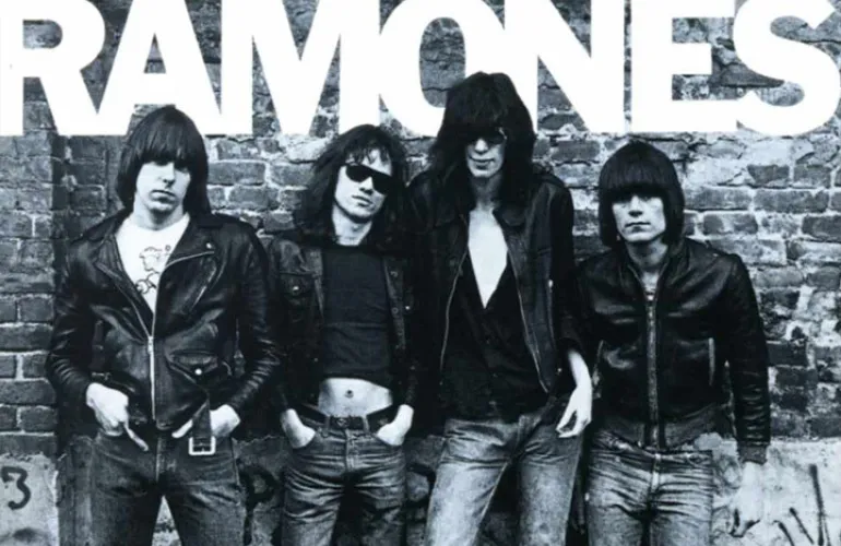 Surfin' Bird-Ramones